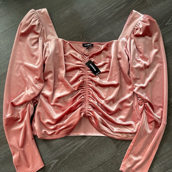 EXPRESS Beautiful Top - Picture 8 of 12